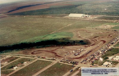 Área em que foi construída a Câmara - Antigo Autódromo Municipal - Bairro Primavera II - 1992