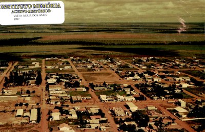 Vista aérea de Primavera do Leste - 1987