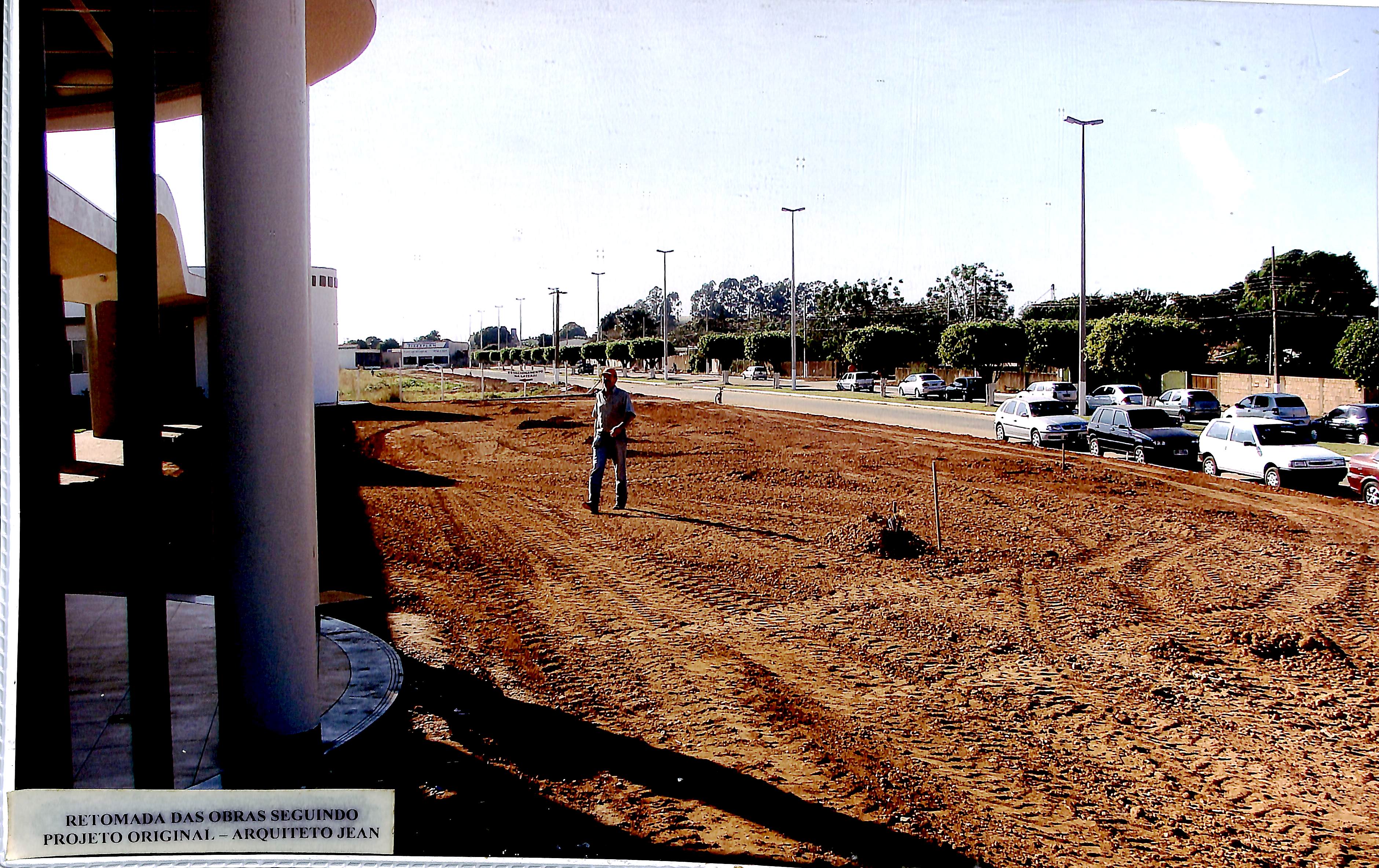 Retomada das obras seguindo projeto original - Arquiteto Jean