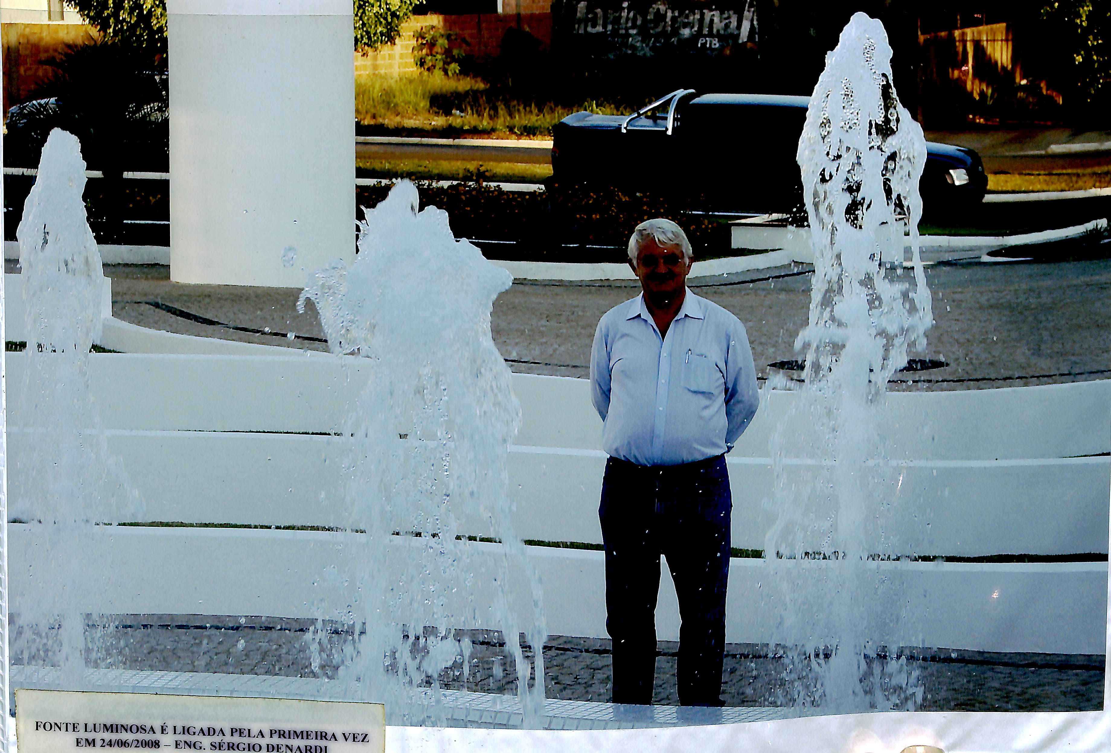 Fonte luminosa é ligada pela primeira vez em 24/06/2008 - Eng. Sérgio Denardi