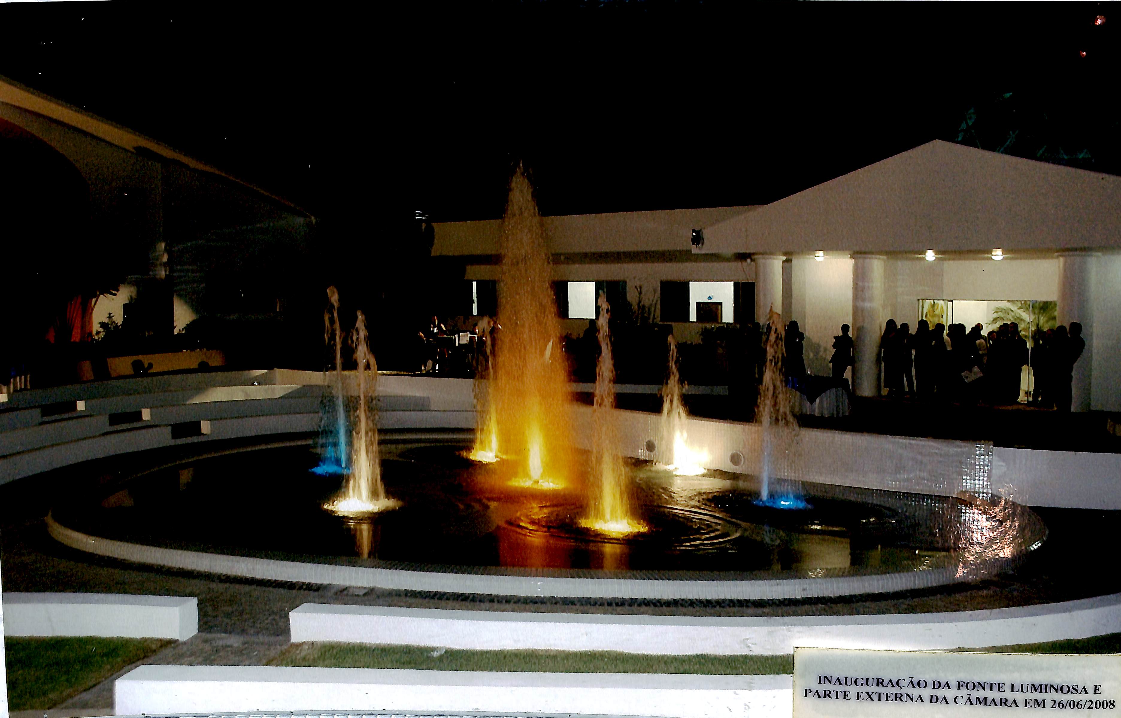 Inauguração da fonte luminosa e parte externa da Câmara em 26/05/2008