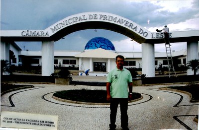 Colocação da fachada em Junho de 2008 - Presidente Eraldo Fortes