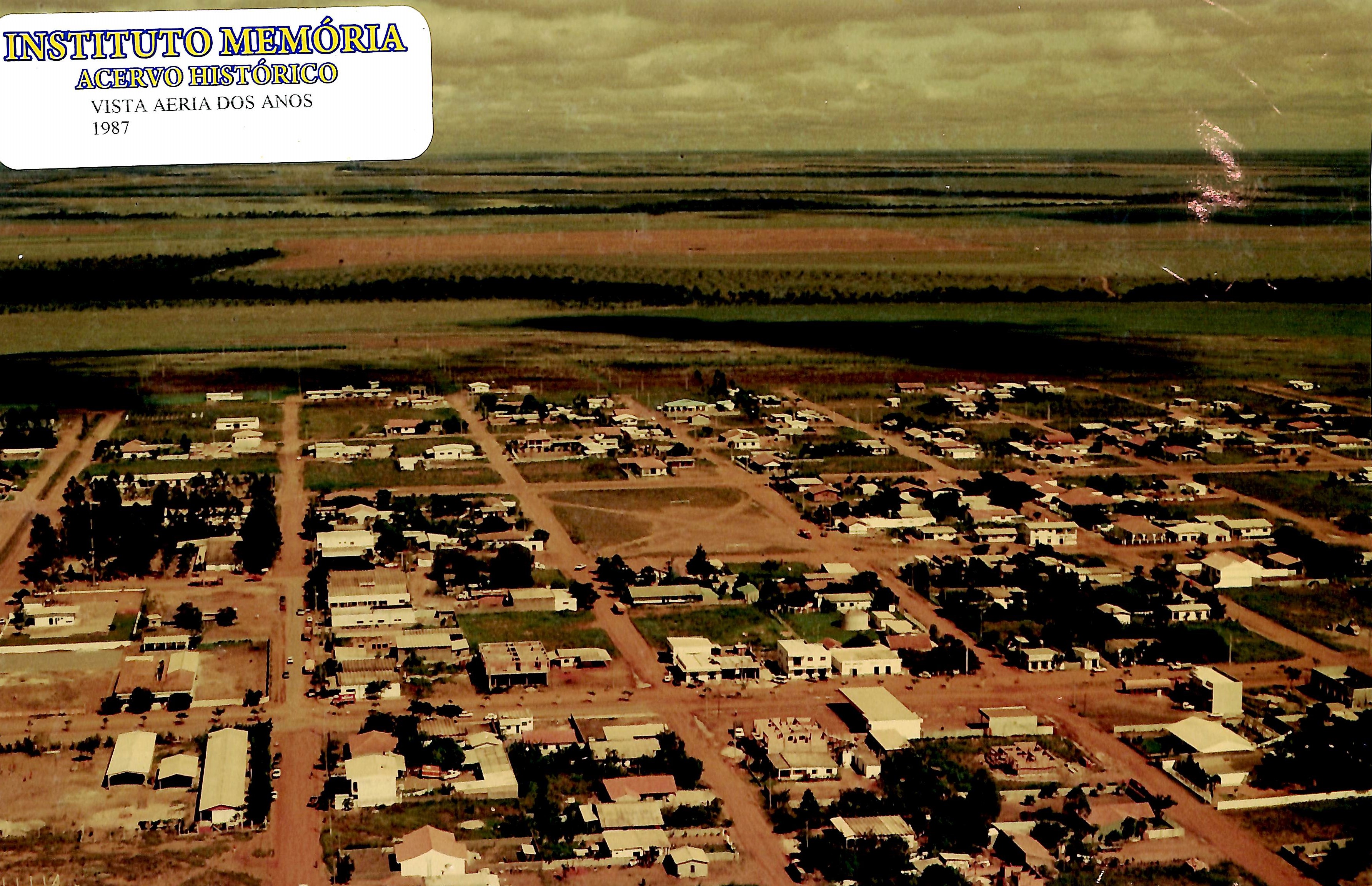 Vista aérea de Primavera do Leste - 1987