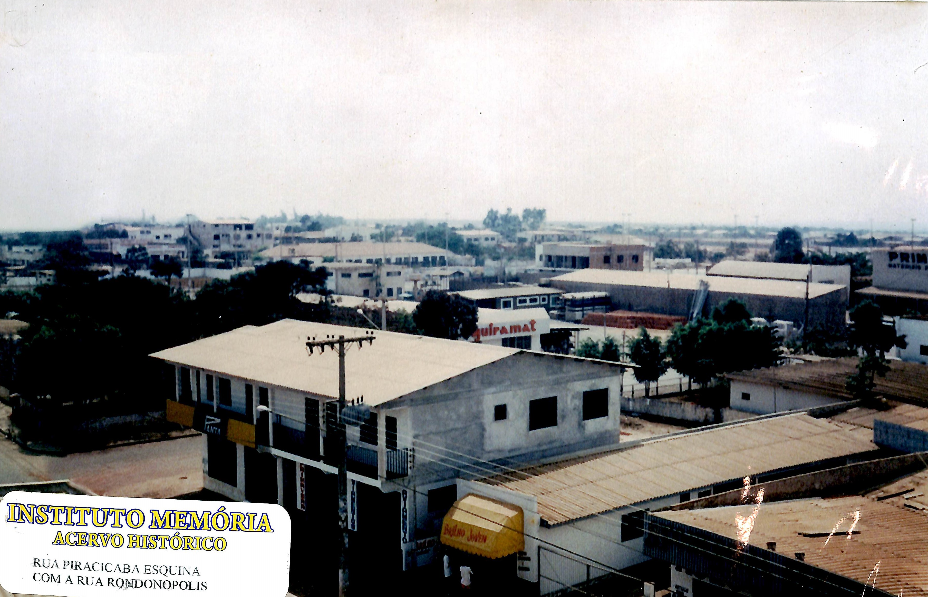 Rua Piracicaba, esquina com a rua Rondonópolis