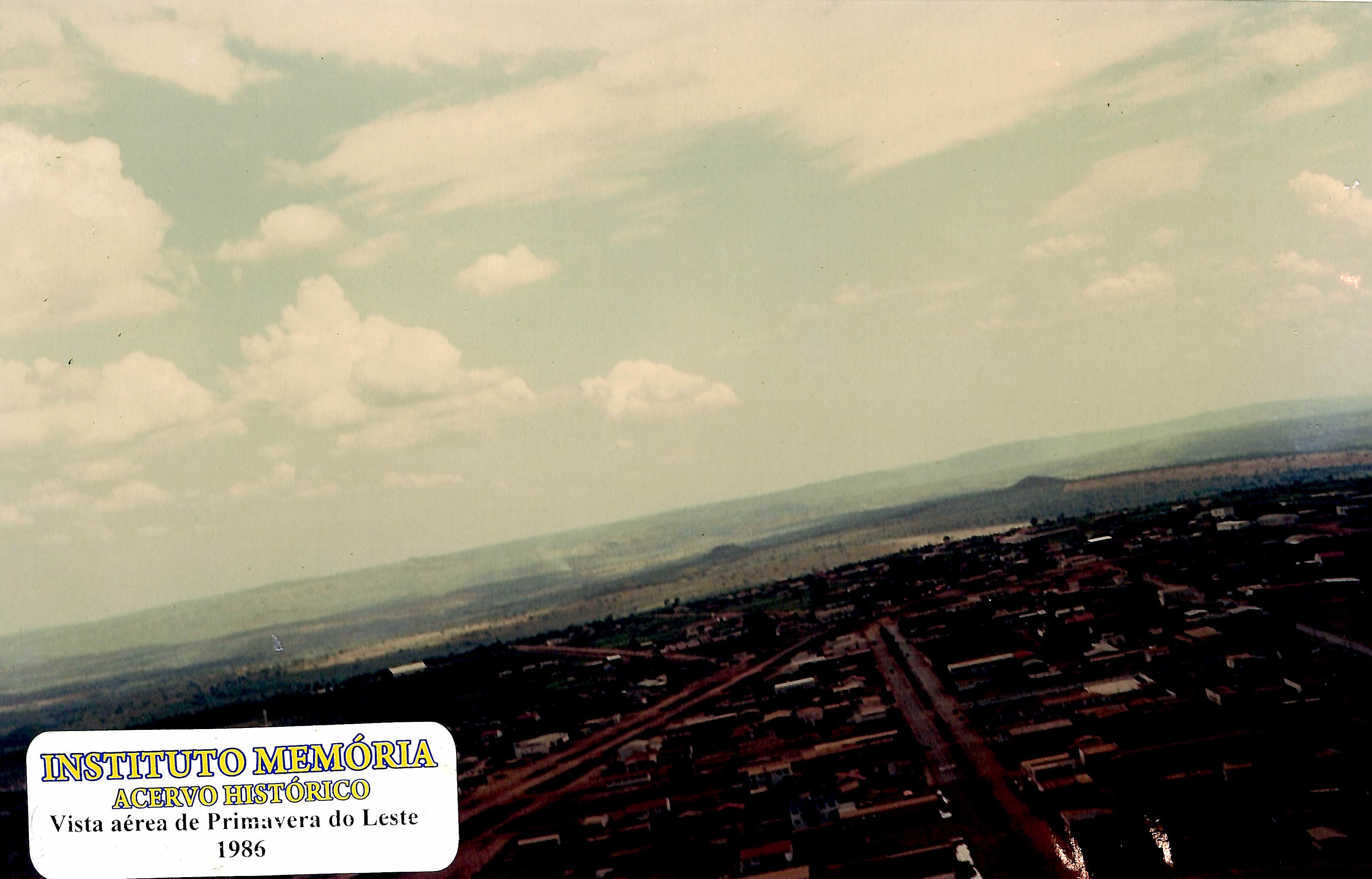 Vista aérea de Primavera do Leste - 1986
