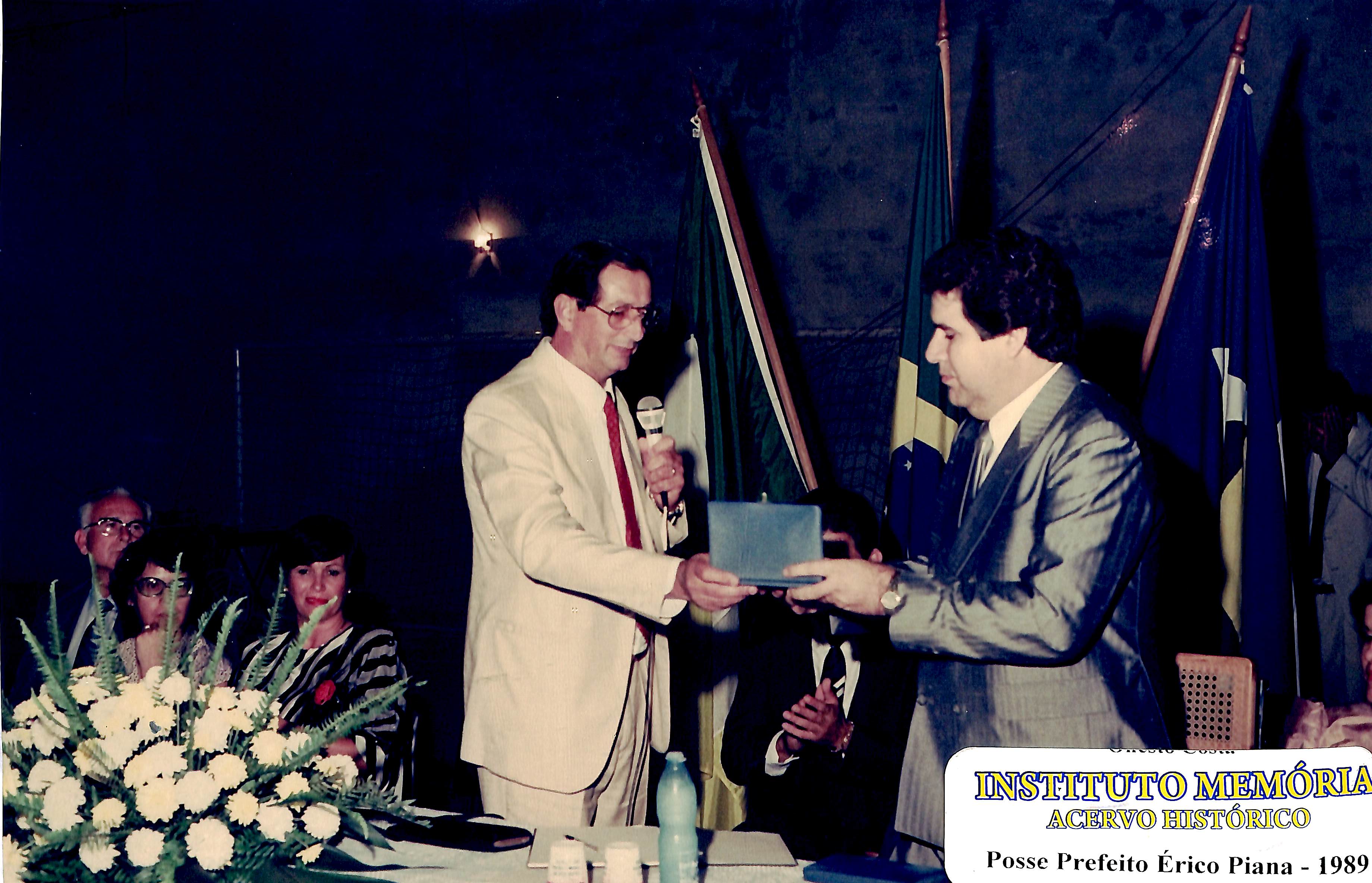 Posse do Prefeito Érico Piana - 1989
