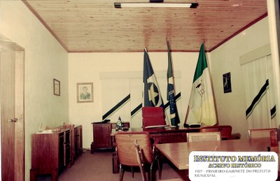 O primeiro gabinete do Prefeito Municipal - 1987