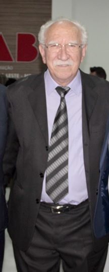 VICE-PREFEITO Drº. DIVADIR de PIERI - 2001 a 2004.